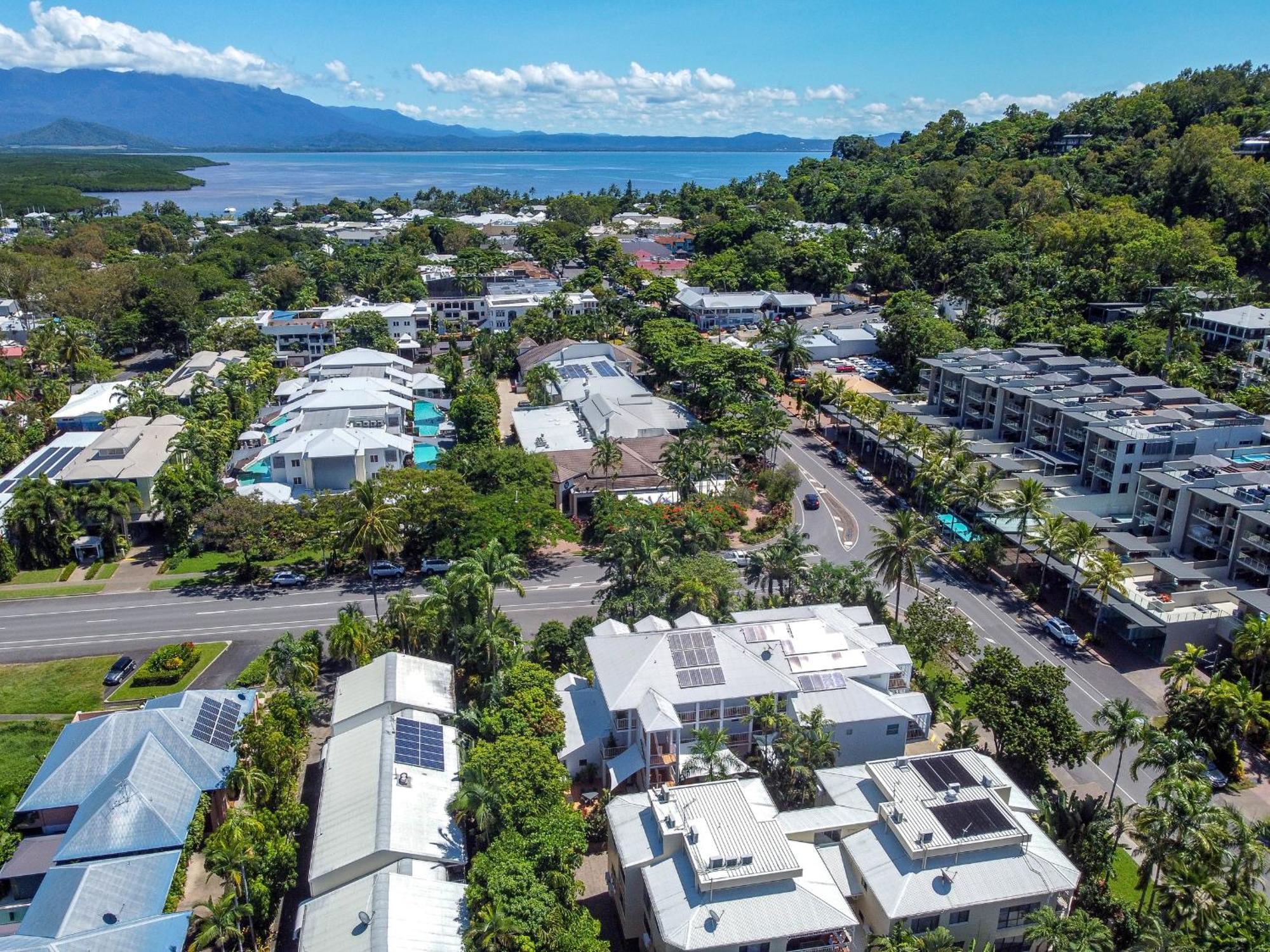 Port Douglas Apartments - Adults Only Oasis 외부 사진
