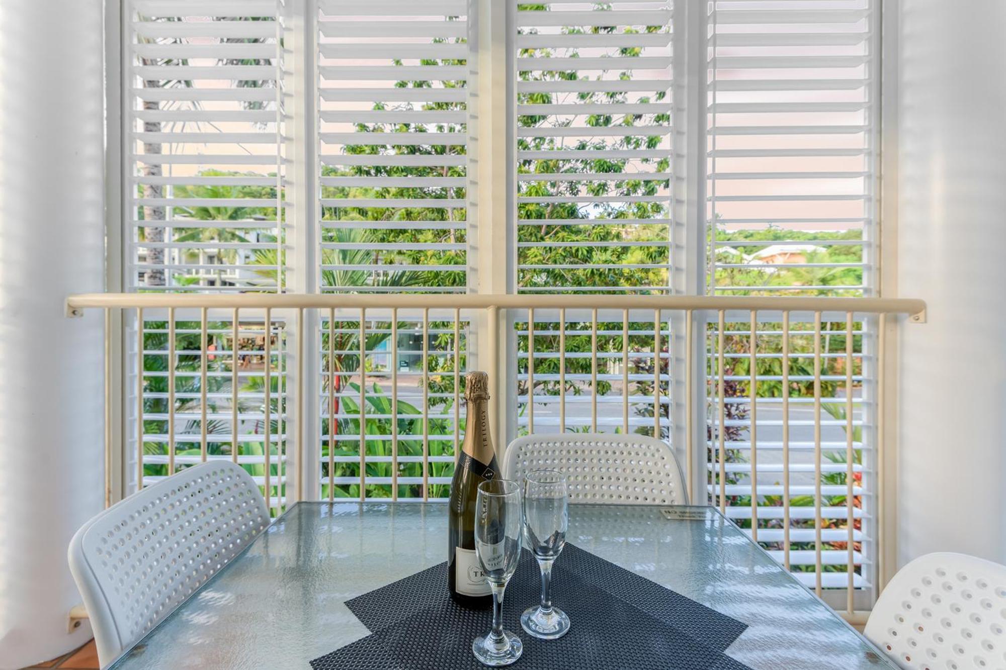 Port Douglas Apartments - Adults Only Oasis 외부 사진