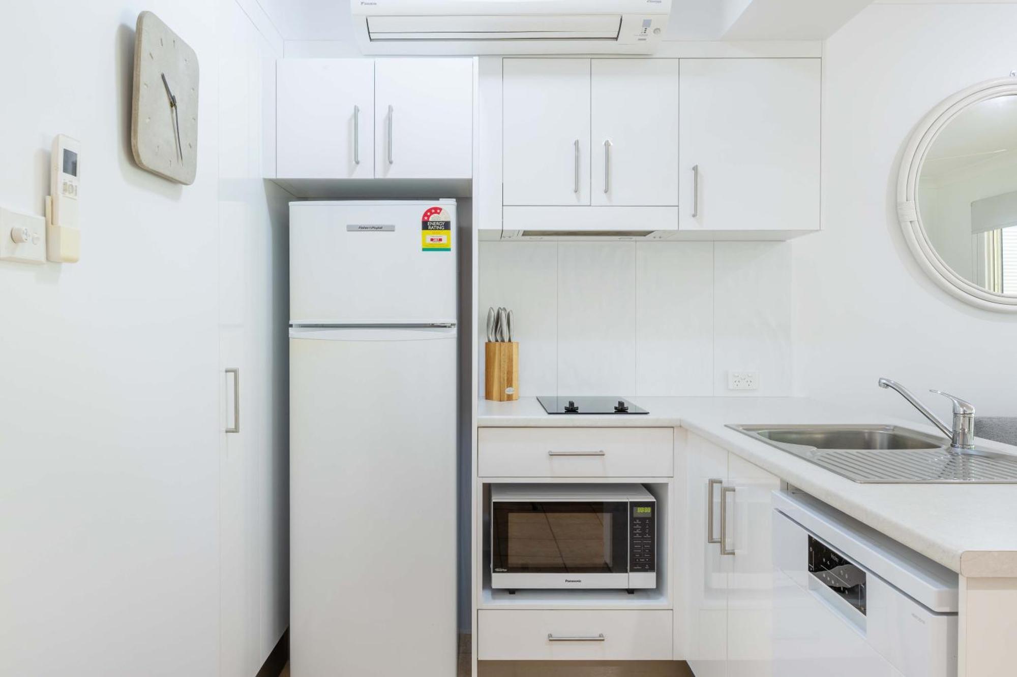 Port Douglas Apartments - Adults Only Oasis 외부 사진